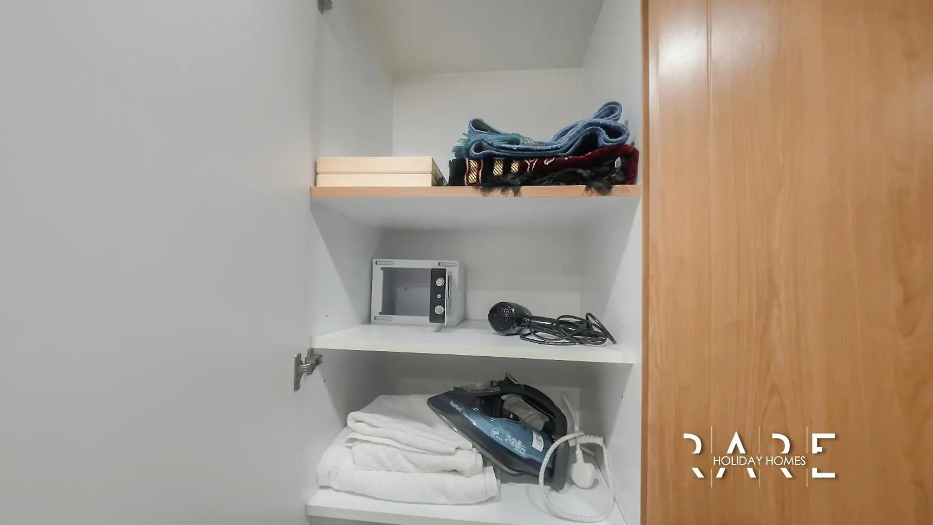 Apartment Rare Holiday Homes - Near The Lake - Lago Vista B - Dubai Production City - Impz - R2112