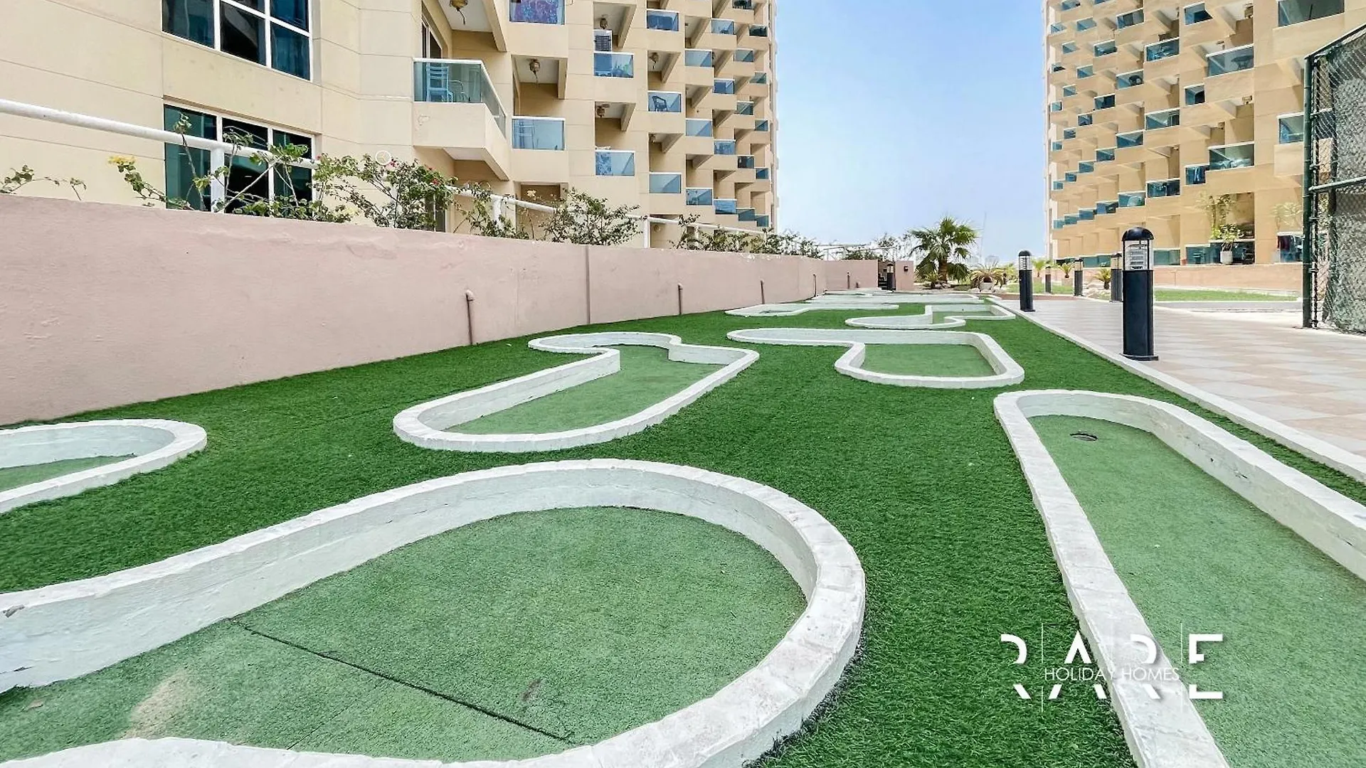 Rare Holiday Homes - Near The Lake - Lago Vista B - Dubai Production City - Impz - R2112 Vereinigte Arabische Emirate